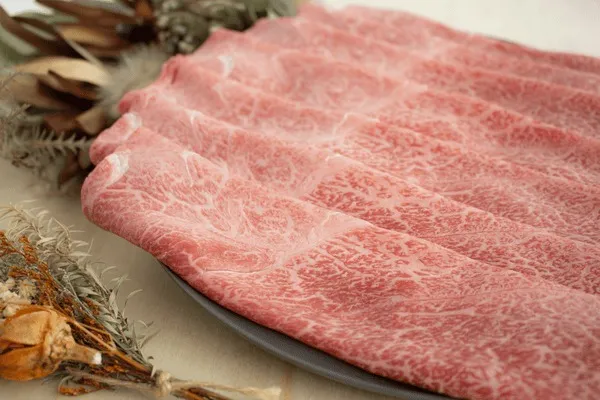 特選ウデ【すき焼きしゃぶしゃぶ用】